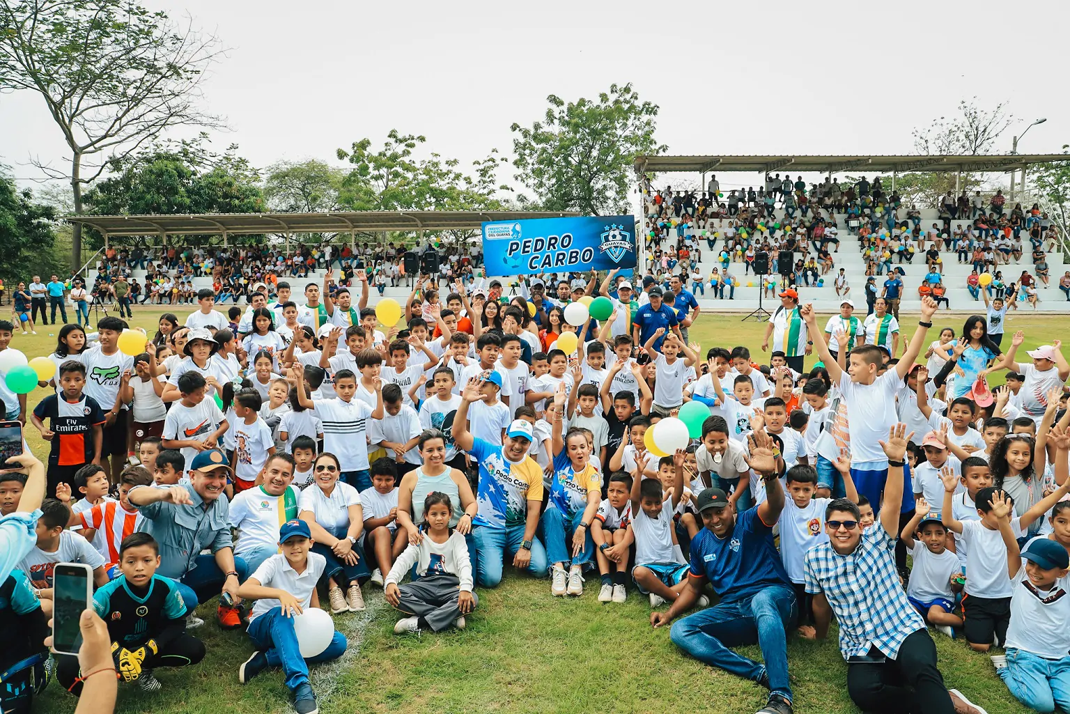 Prefectura reabre Escuelas de Fútbol en Lomas de Sargentillo con cupos para niños